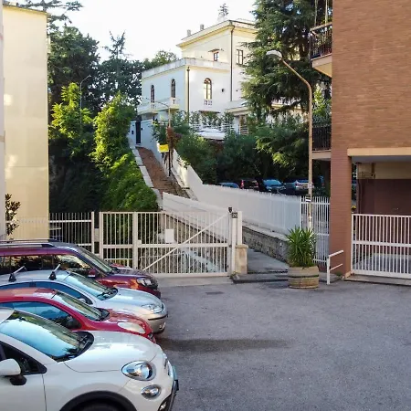 Relais Montedonzelli B&B 4*