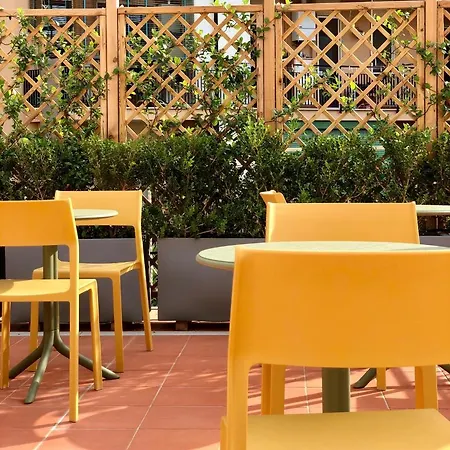 Relais Montedonzelli 2* Neapel
