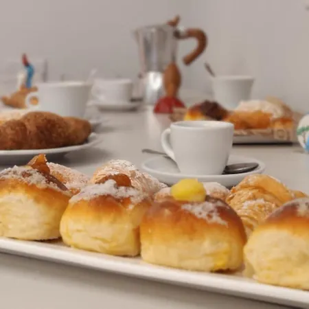 Bed & Breakfast Relais Montedonzelli 2*