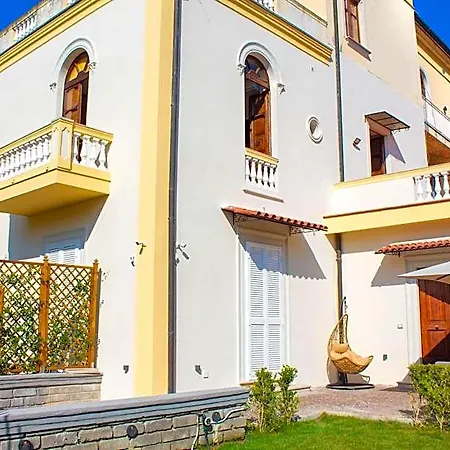 Bed and Breakfast Relais Montedonzelli Νάπολη