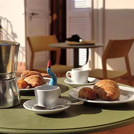 Relais Montedonzelli Bed and Breakfast