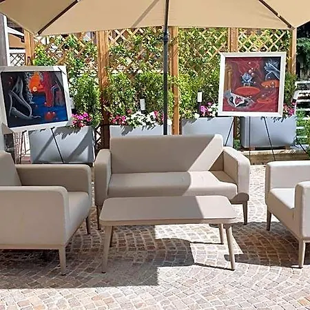 Relais Montedonzelli 4* Nápoles