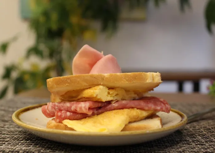 Relais Montedonzelli Couette-café