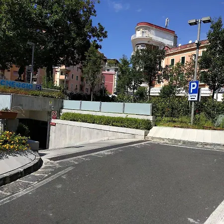 ベッド・アンド・ブレックファスト Relais Montedonzelli ナポリ